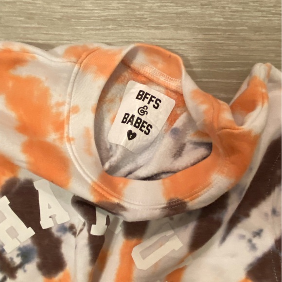 BFFS & BABES Cropped "Thankful" Orange Tie-Dye Sweatshirt - Picture 2 of 2